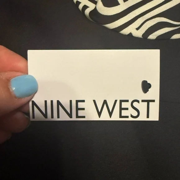 NWT Nine West Black & White Blouse Puff Sleeve Mineral Black Womens Size XXL NEW - Picture 8 of 8